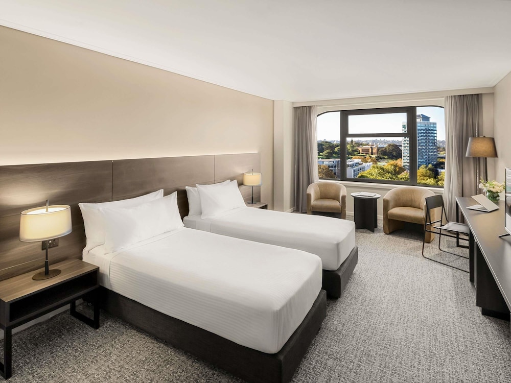STANDARD, KING BED