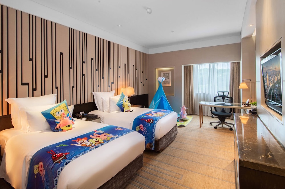 BUSINESS, TWIN BEDS