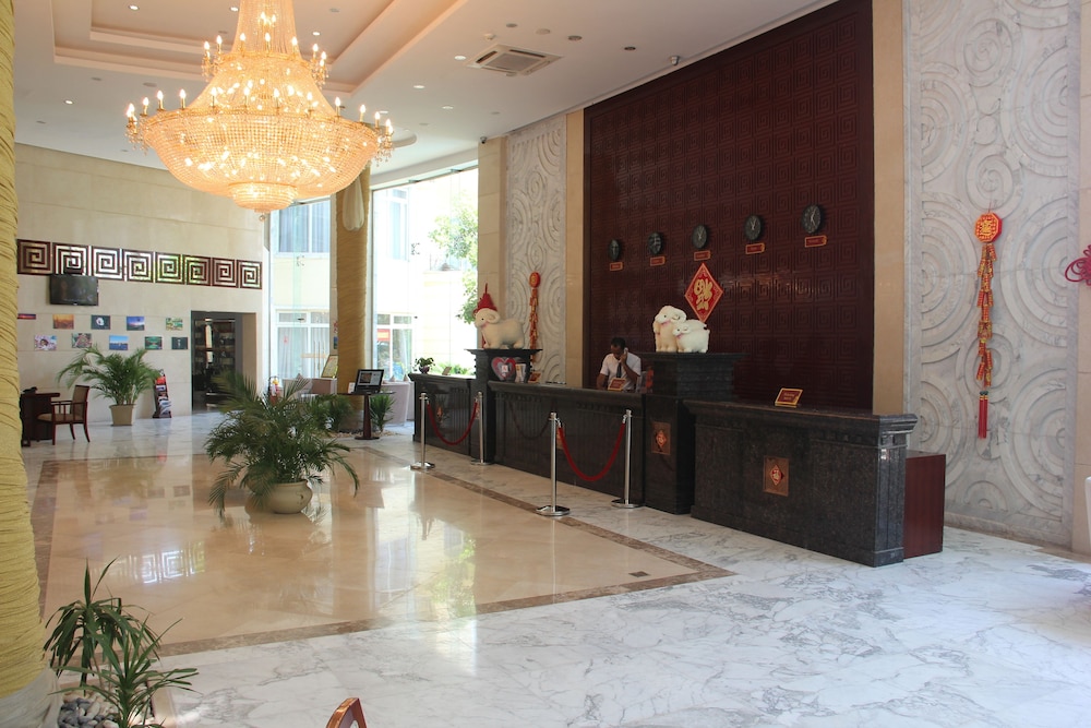 Lobby at Soluxe Cairo Hotel, GIZA