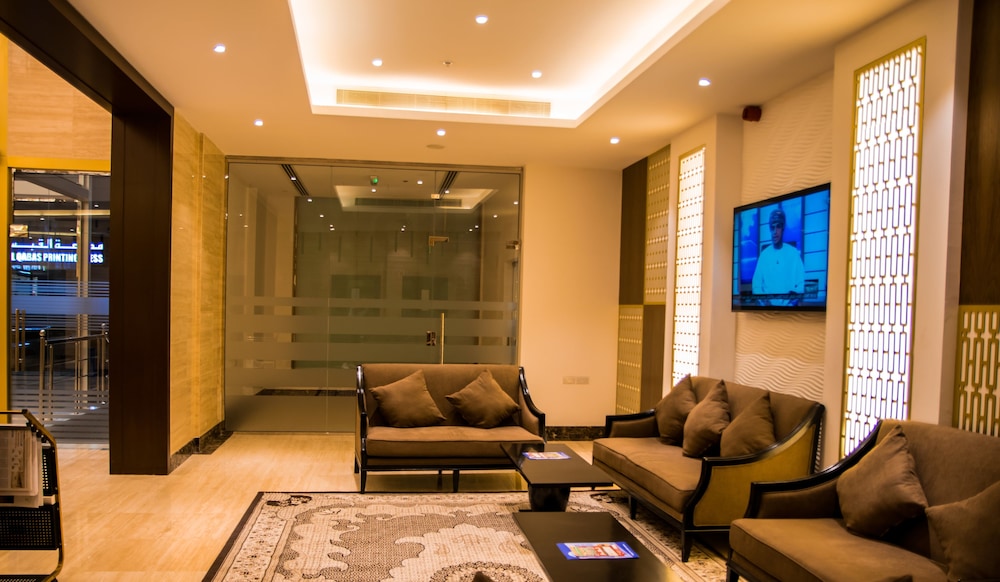 City Park Hotel Apartments 46/64