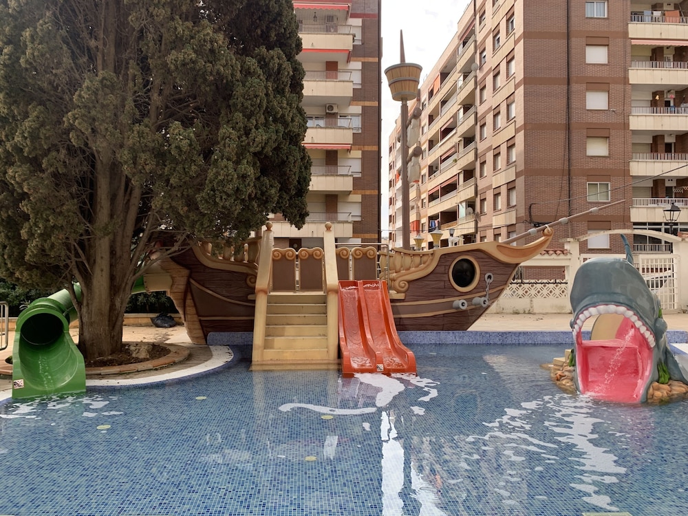Bon Repos Hotel 20/25