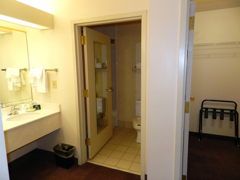 Spark by Hilton Amarillo East 13/48