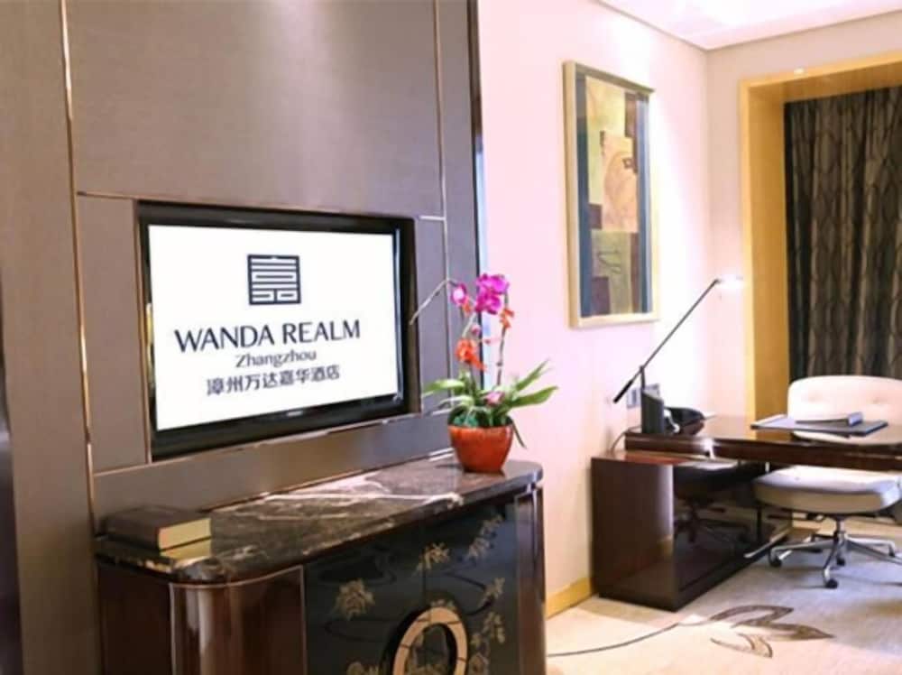 Wanda Realm Zhangzhou 3/62