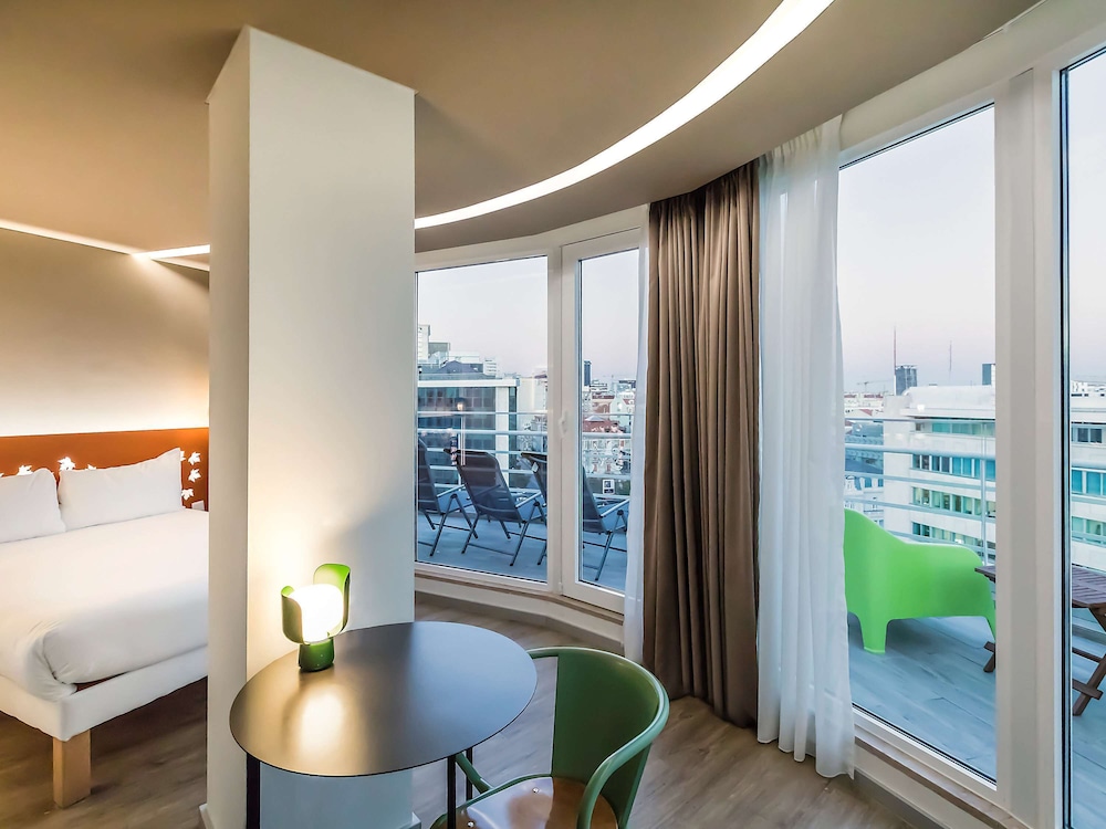 Ibis Styles Lisboa Centro Marques de Pombal 51/73