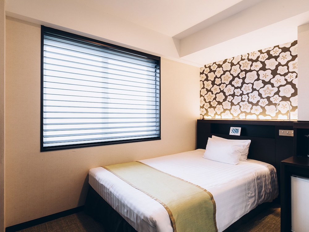 SEMI ROOM, TYPE A, SEMI DOUBLE BED