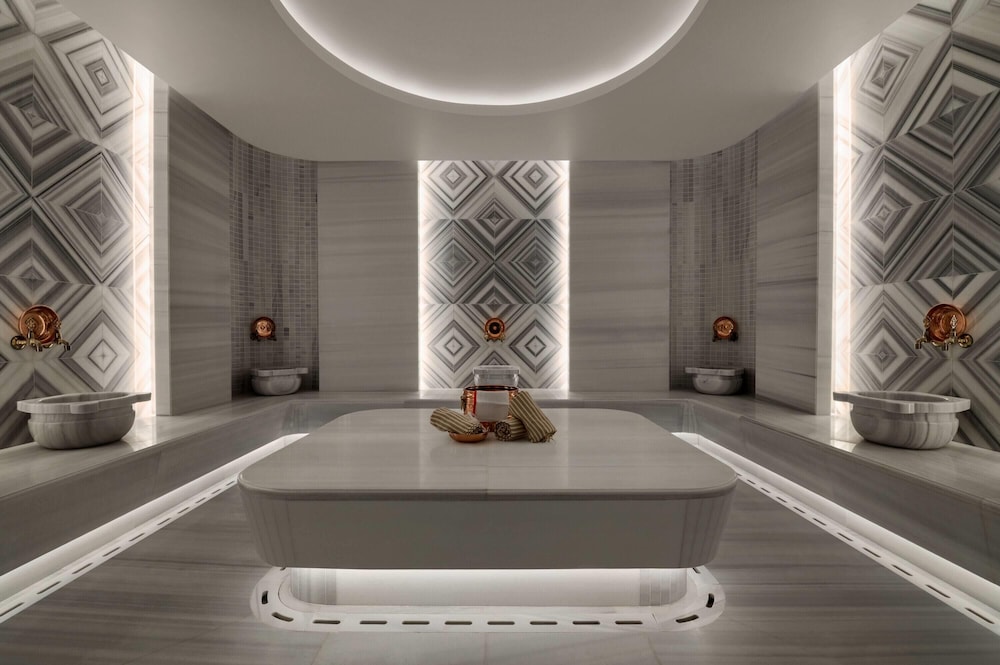 Lobby at Azura World Hotel, ALANYA