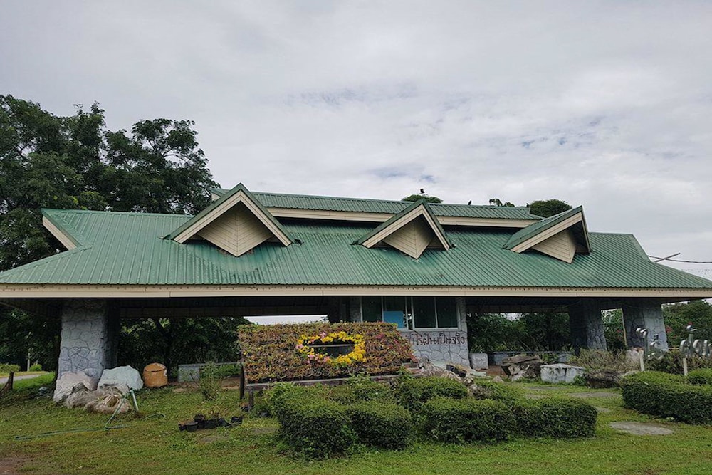Rai Fhun Pen Jing Resort 2/31