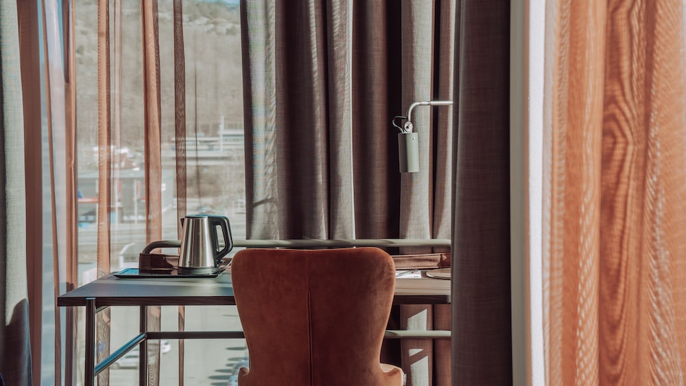 Quality Hotel The Weaver 35/39