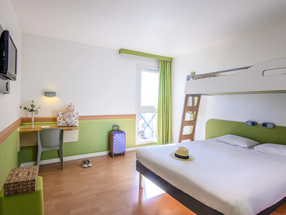 Ibis Budget Cannes Mougins 12/48