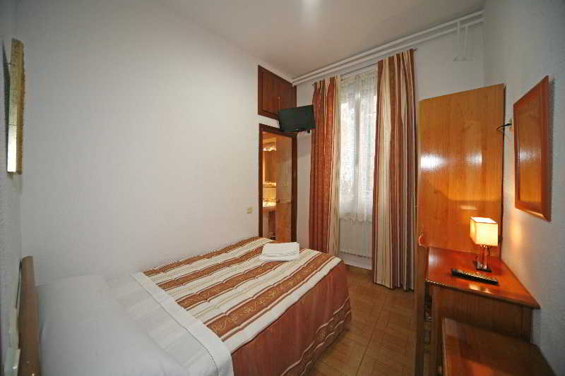 Hostal San Antonio 30/50