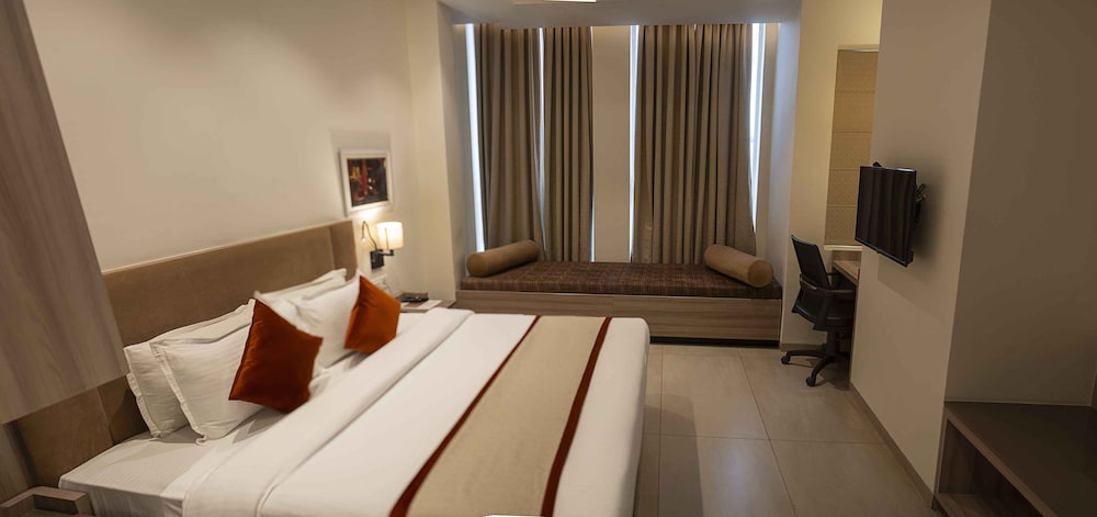 Hotel The Royal Vista 14/50