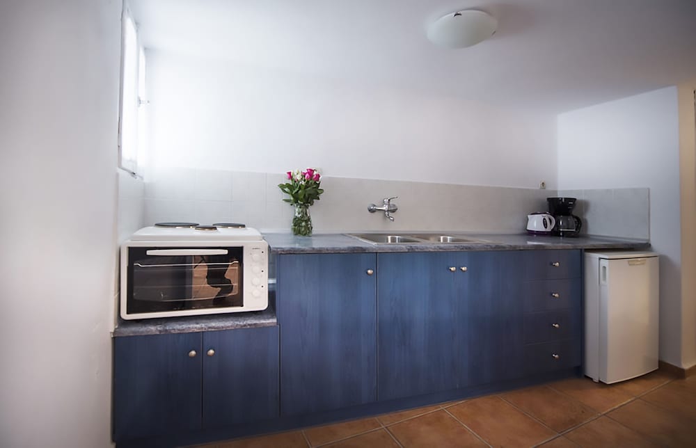 Kadia Traditional Residences 4/50