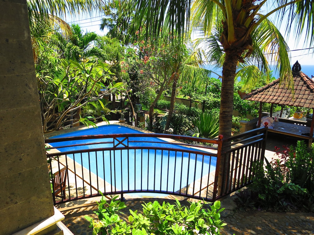 Anugerah Villas 51/57
