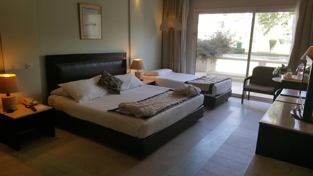 Pyramids Park Resort Cairo 42/65