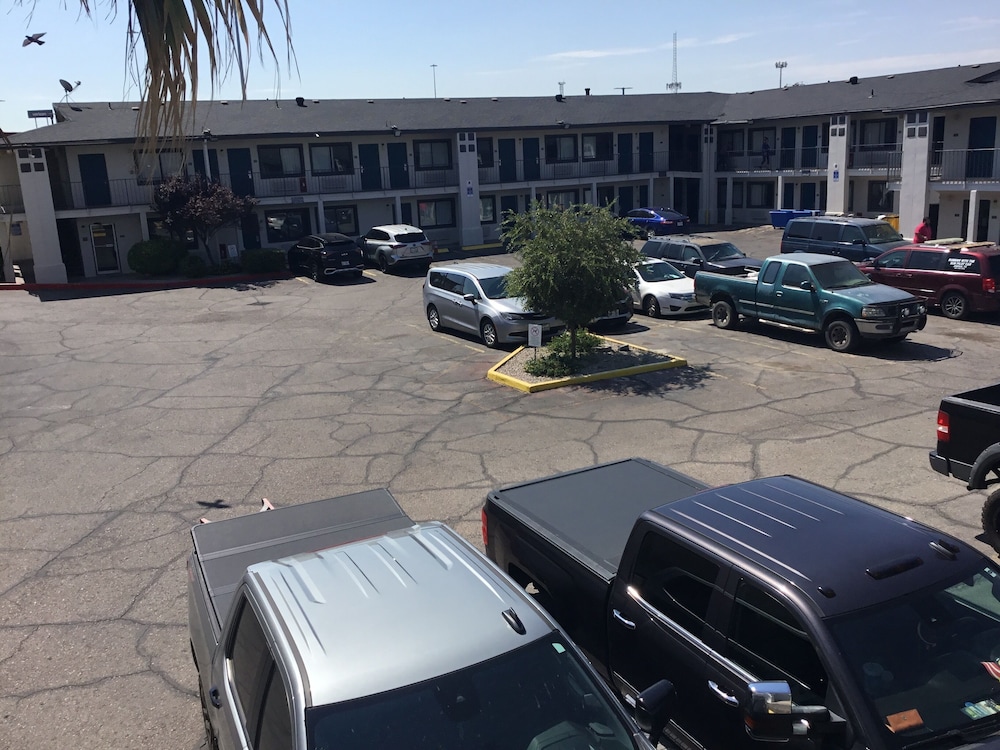 Motel6 El Paso, TX - West 62/66