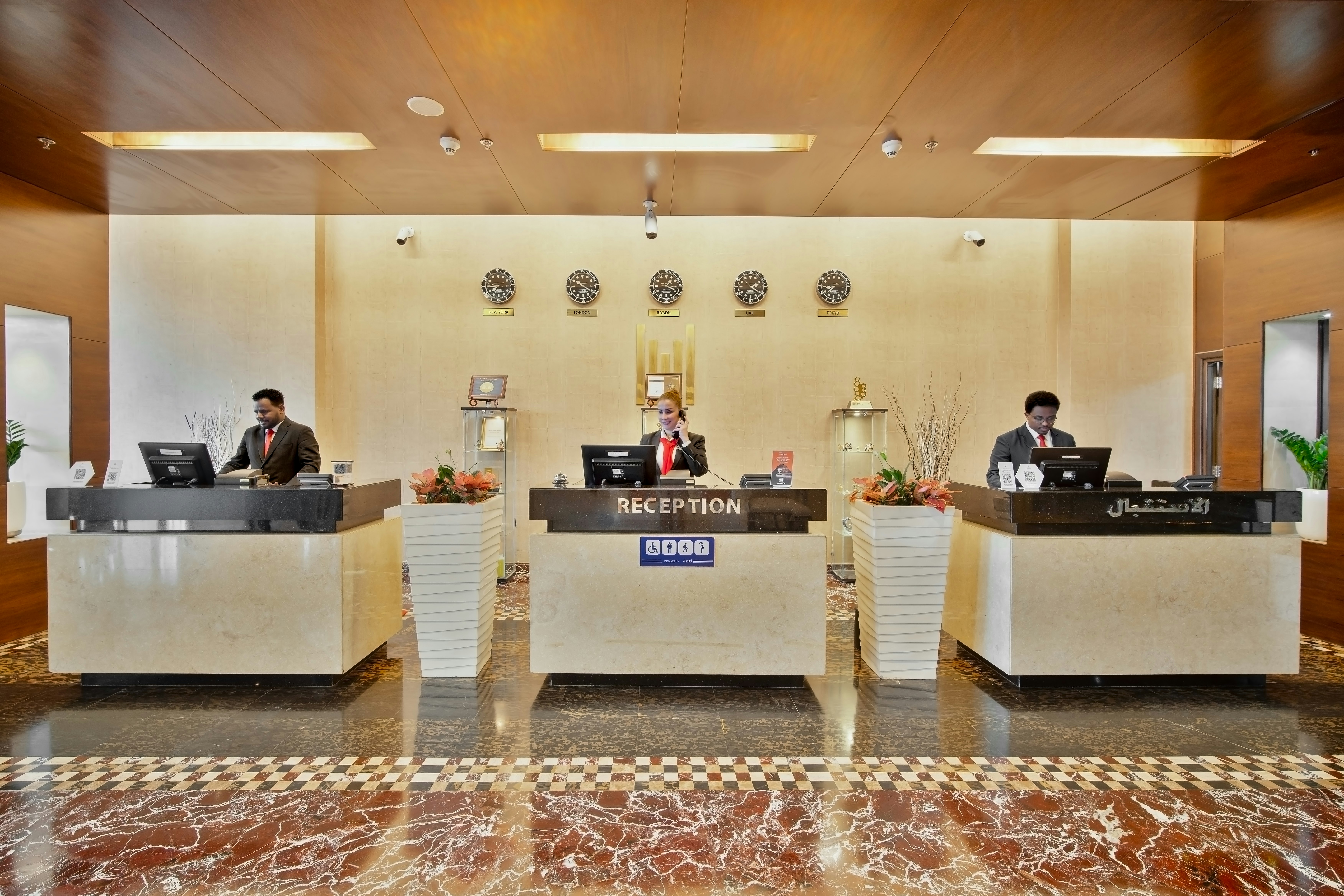 Copthorne Hotel Sharjah 6/85