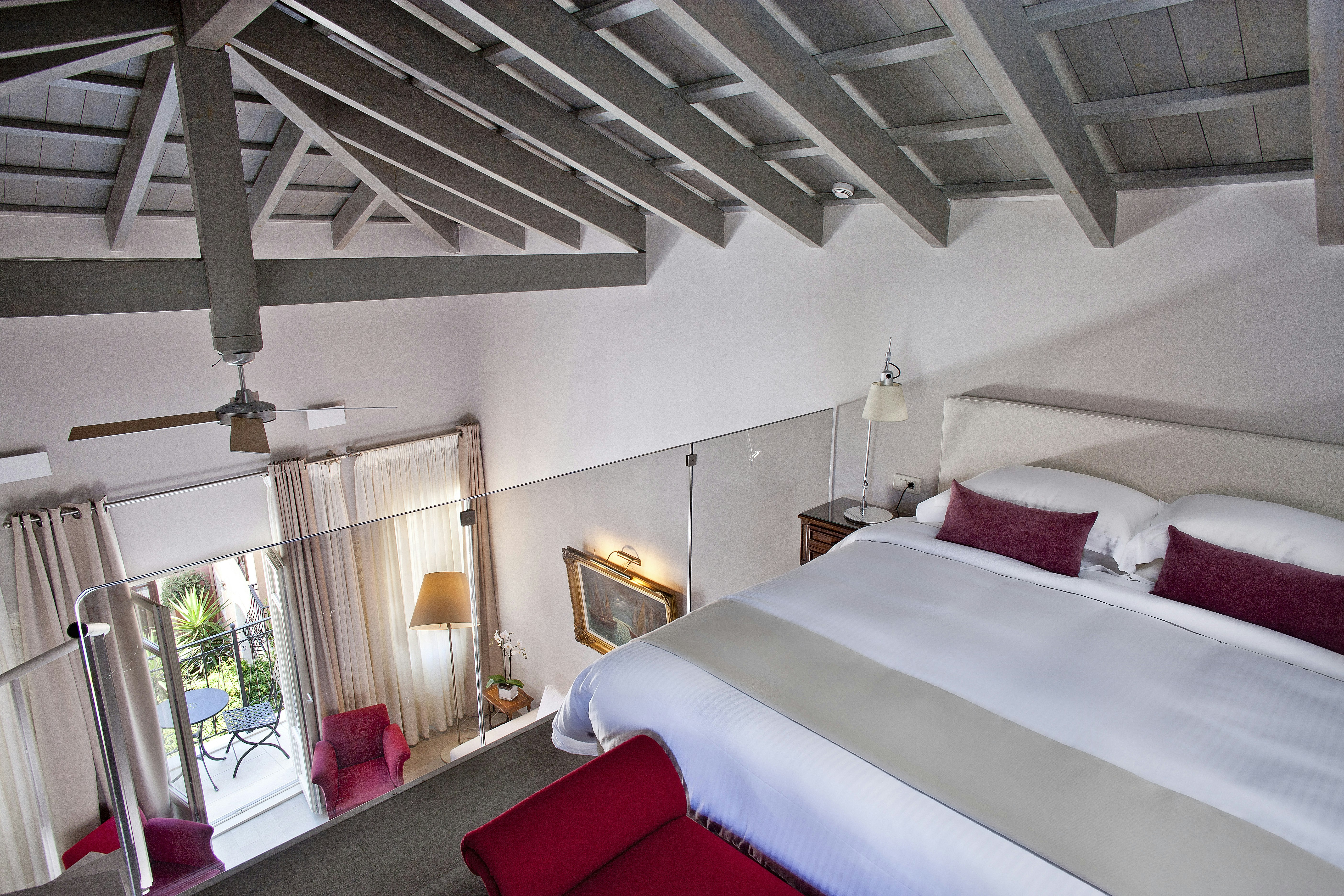 Master, Suite
