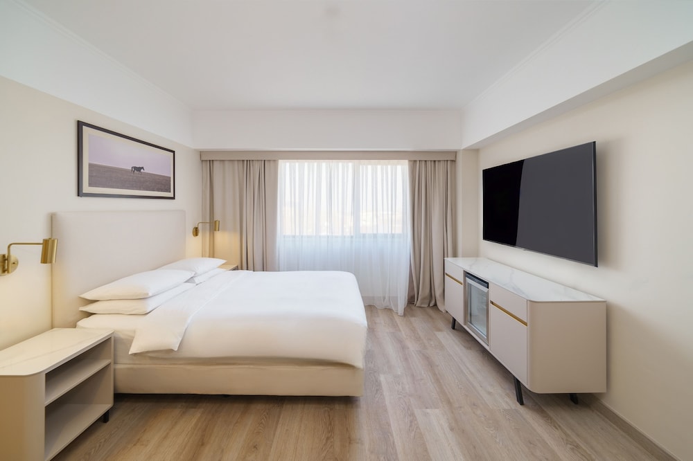 Hyatt Regency Bishkek 19/49