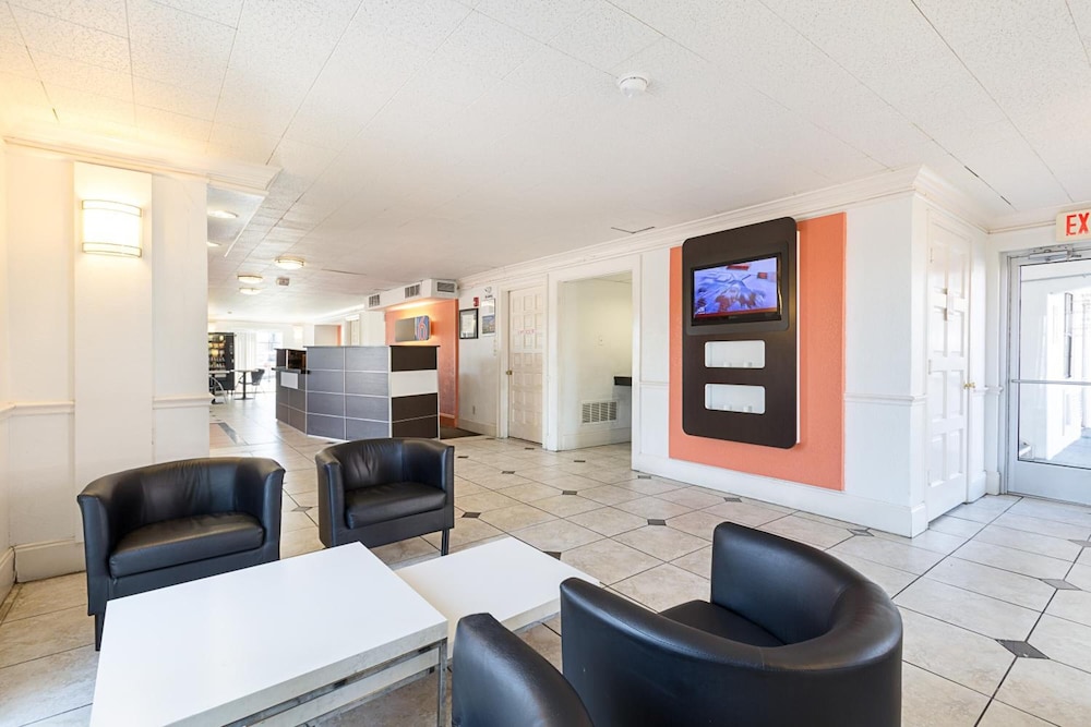 Motel6 Kirkland, WA - North Kirkland 51/58