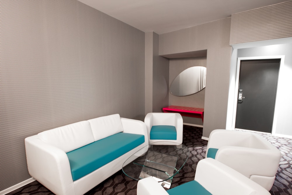 Prize by Radisson, Xhibition Bergen City 24/56