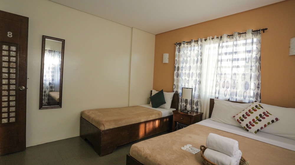 Casa Coron Hotel 41/52