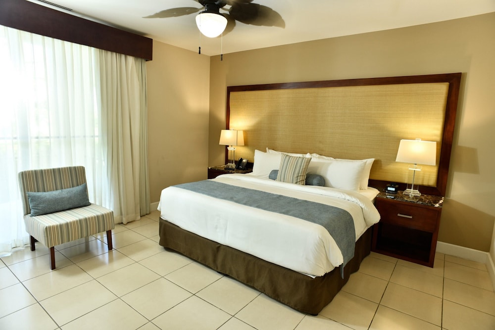 Breeze Private Residence Club 11/64