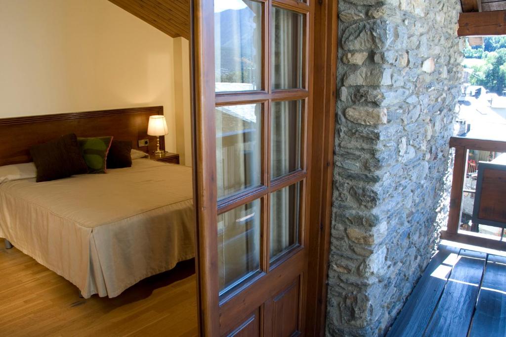 Room, Double Bed