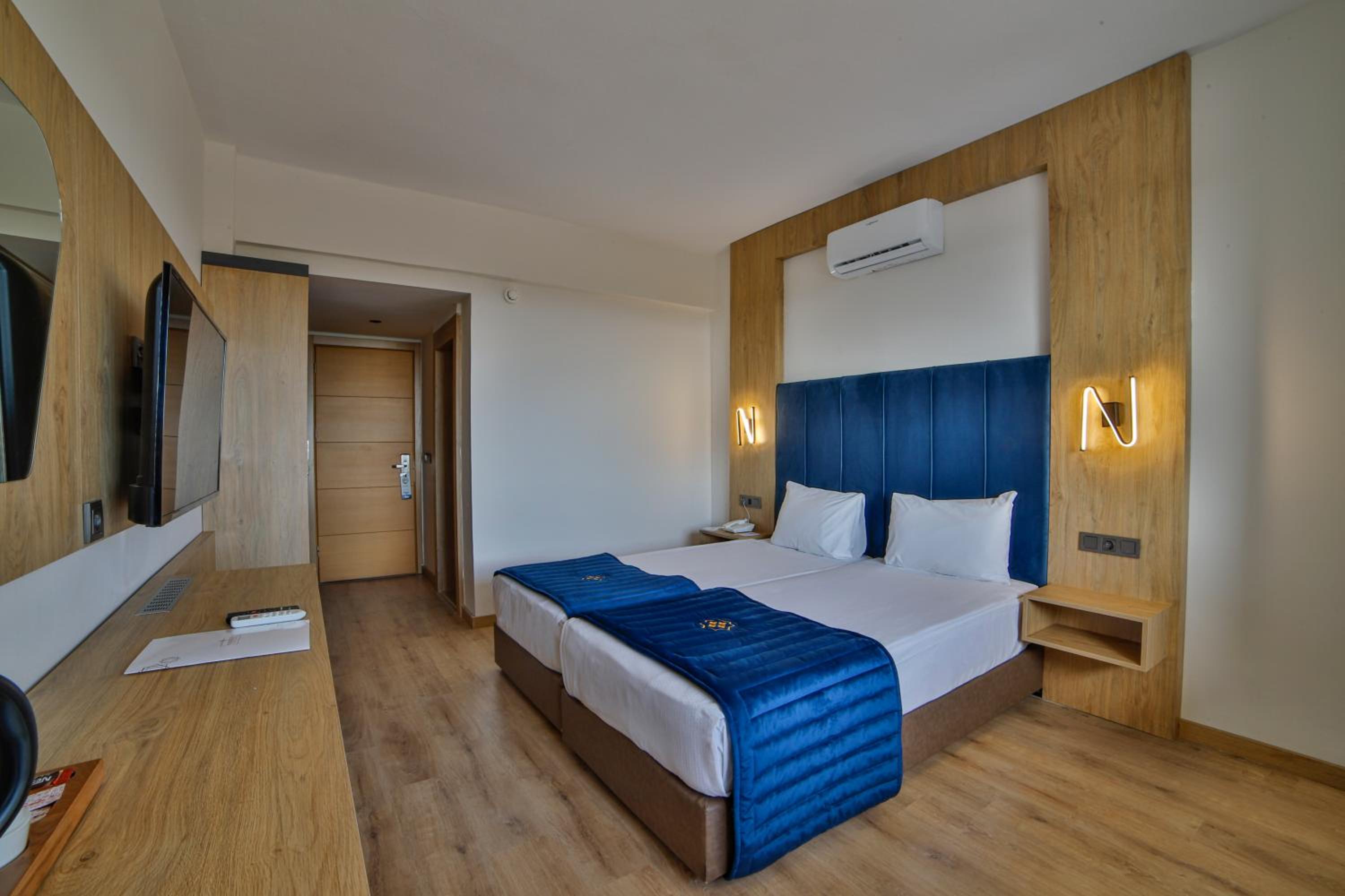 غرفة بسرير مزدوج أو سريرين منفصلين بإطلالة على المدينة، Nashira City Resort Hotel 2/5