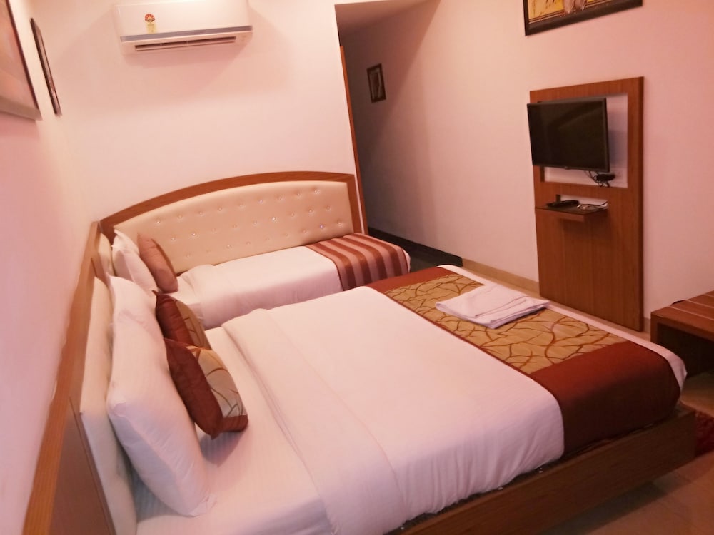 Hotel Suktara International 21/49