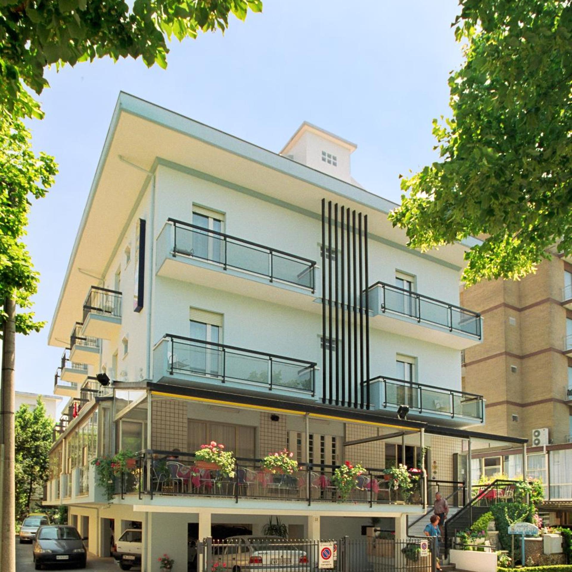 Hotel Latini 2/50