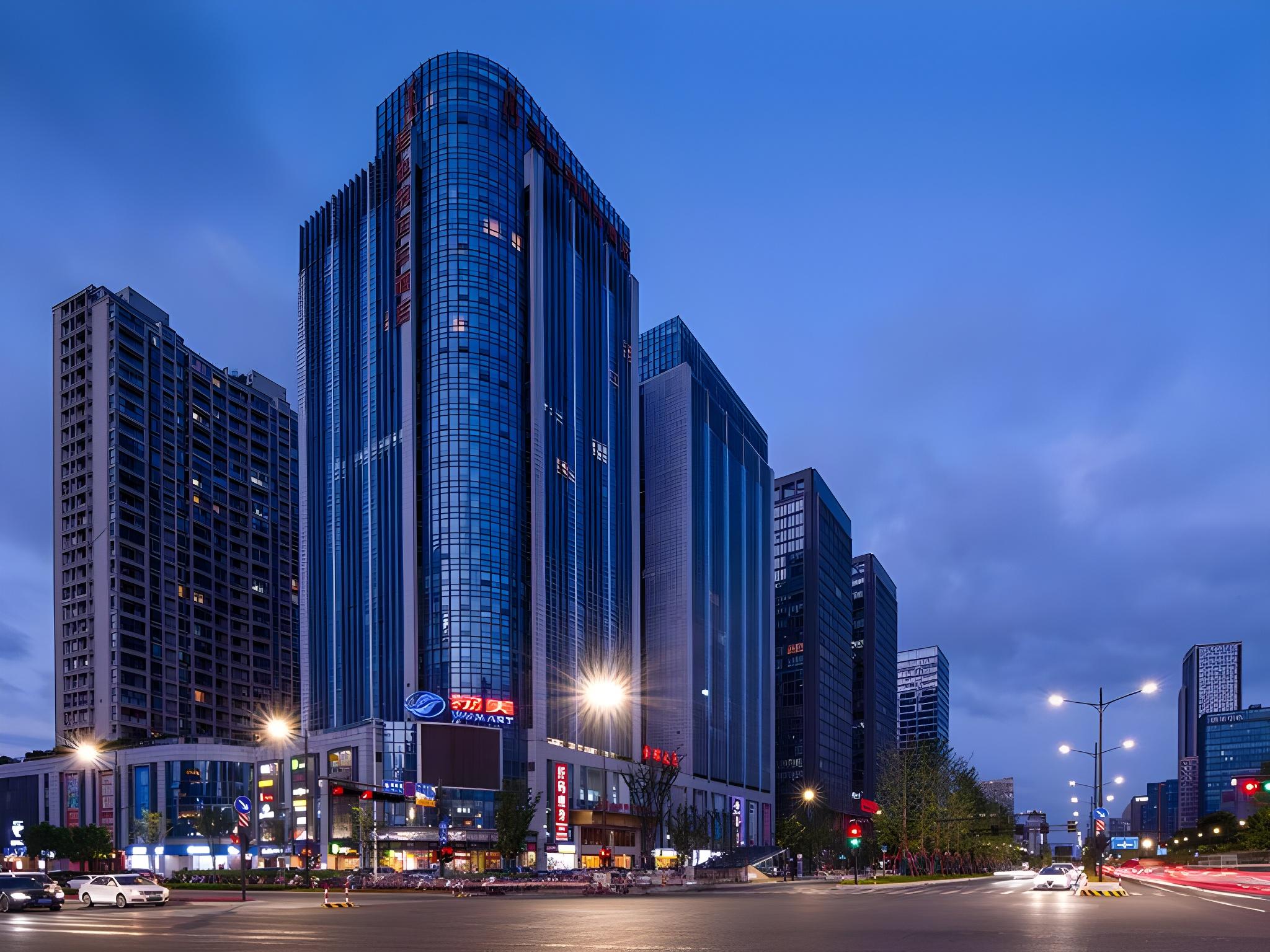 Vienna International Hotel (Hangzhou Boao Center Subway Station) 4/38