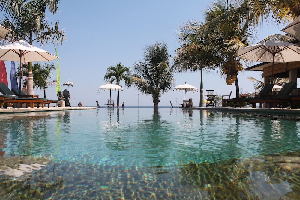 Kelapa Lovina Beach Villas 35/47