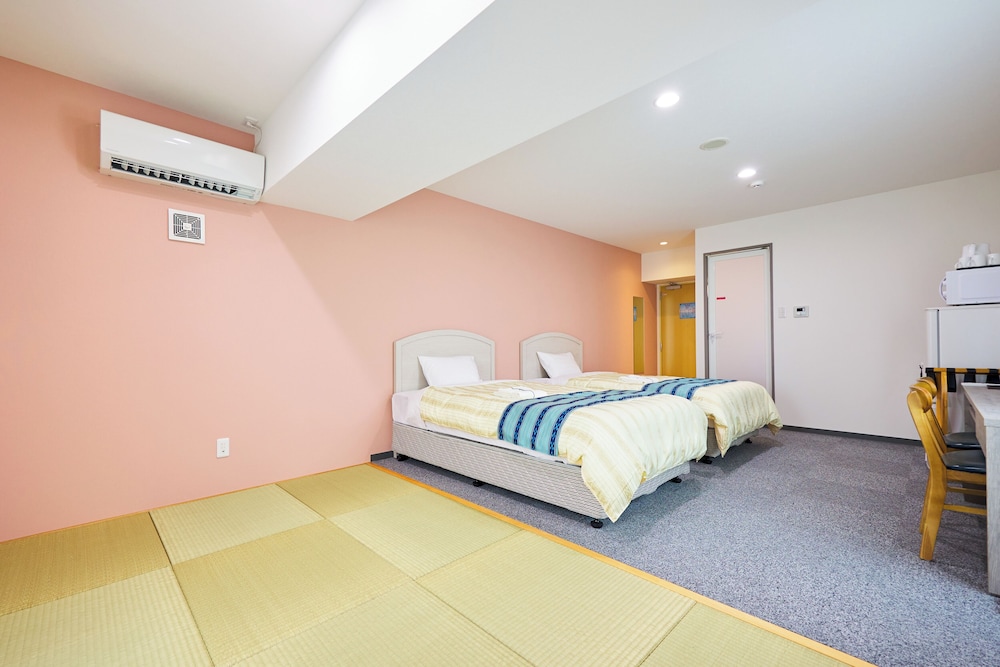 ROOM, 2 BEDS, TATAMI
