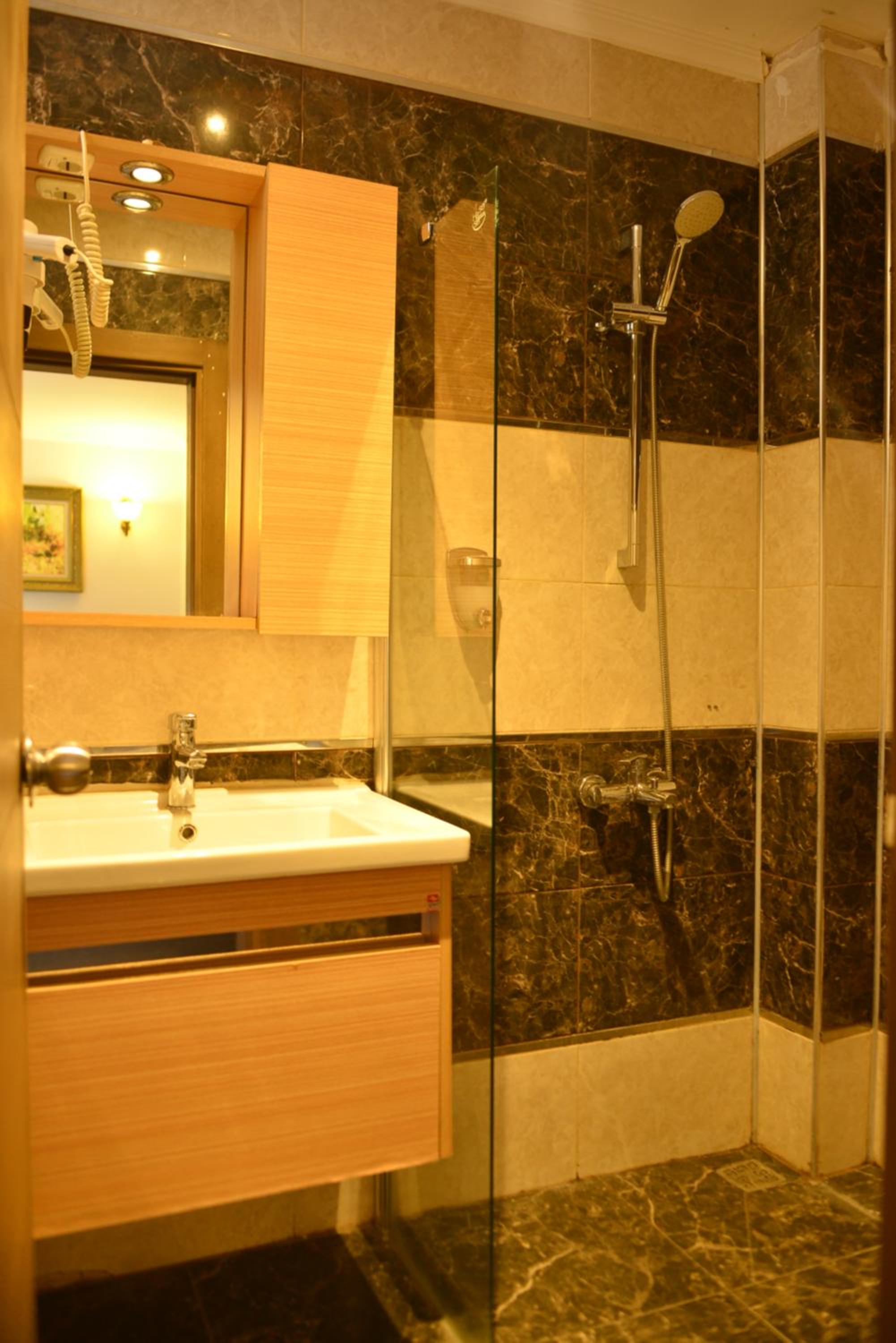 Pure Diamond Hotel 27/27