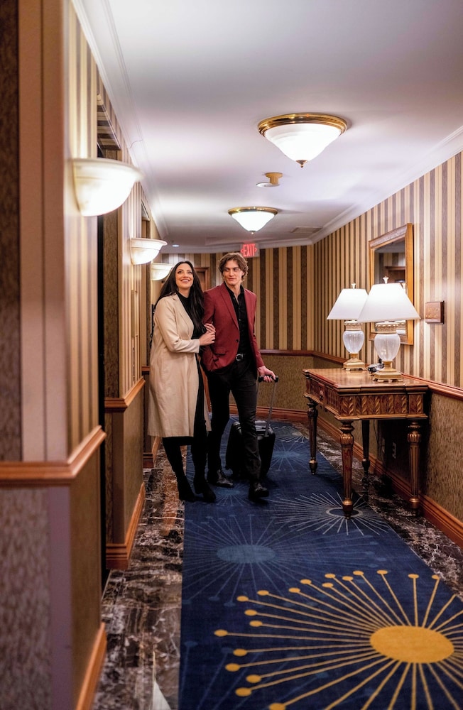 Executive Le Soleil Hotel 33/63