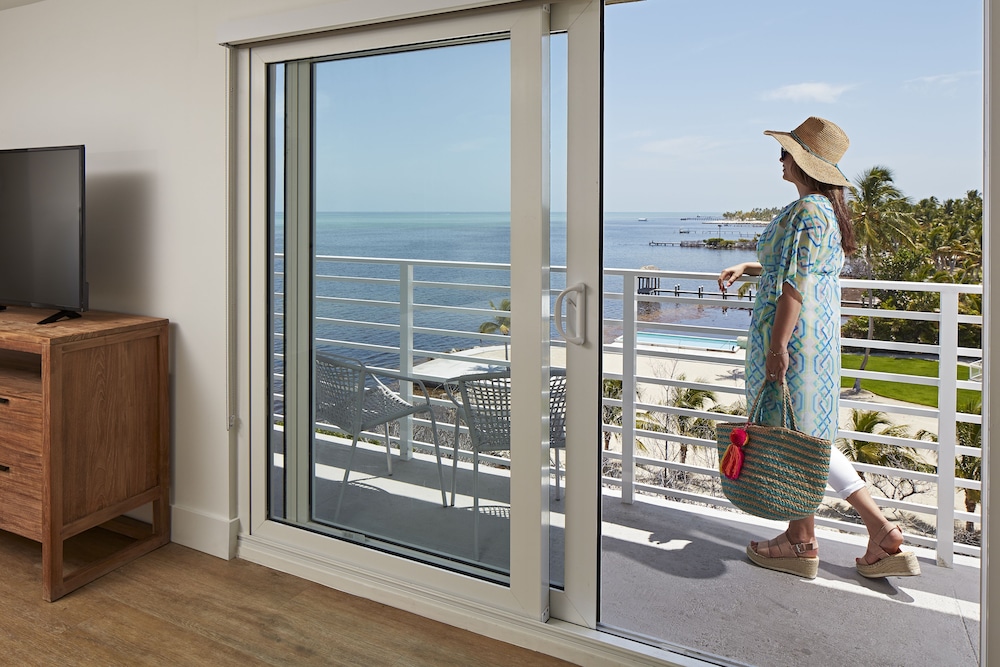 Hadley House Resort 24/64