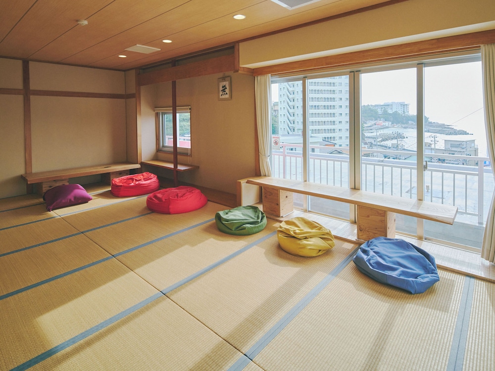 Guest Living Mu Nanki Shirahama 25/49