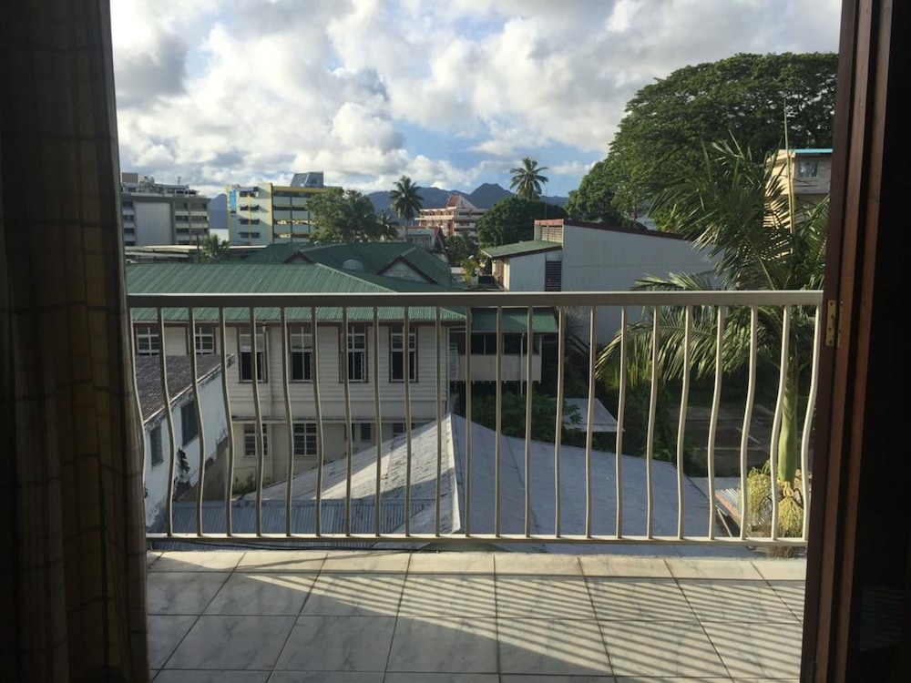Southern Cross Hotel Fiji 4/57