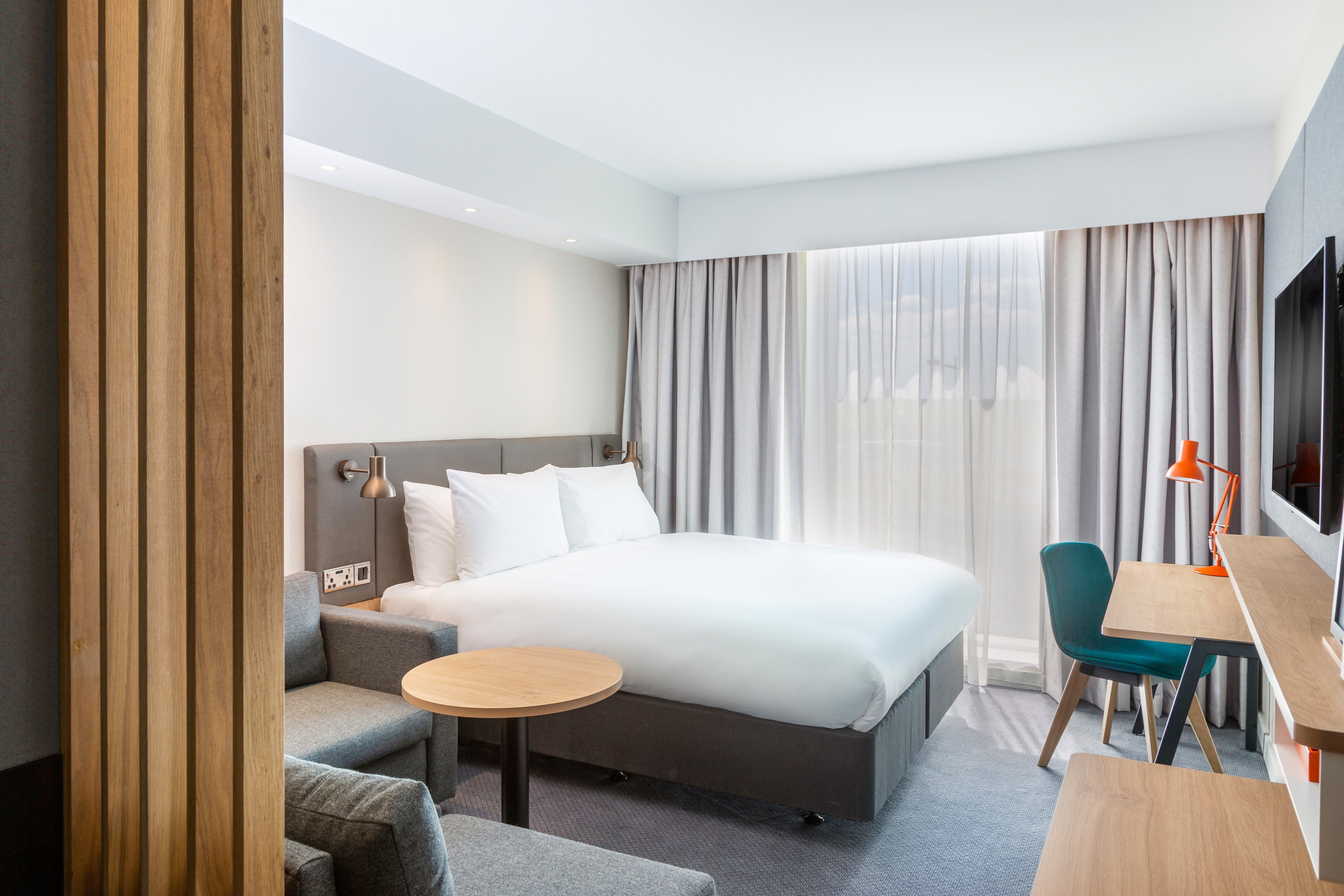 Holiday Inn - Dublin Airport 18/50