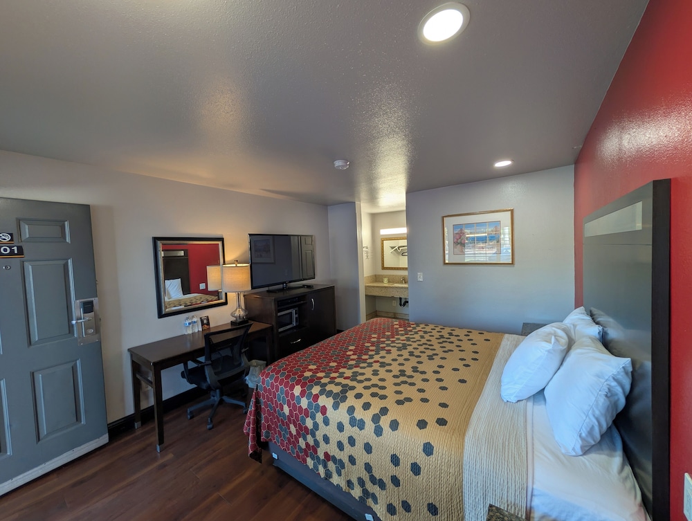 Crossroads Inn 12/39