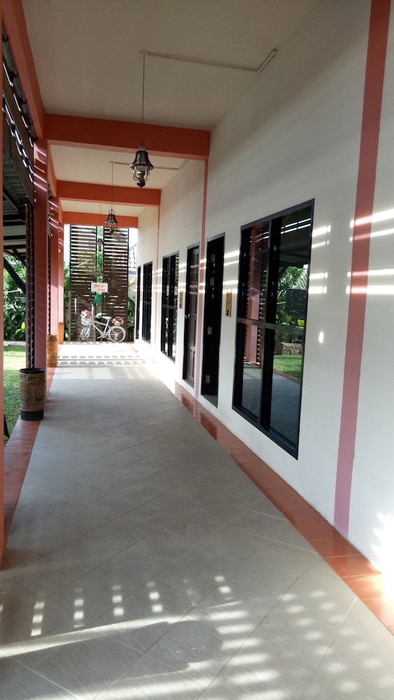 Sawasdee River Kwai Lodge 3/47