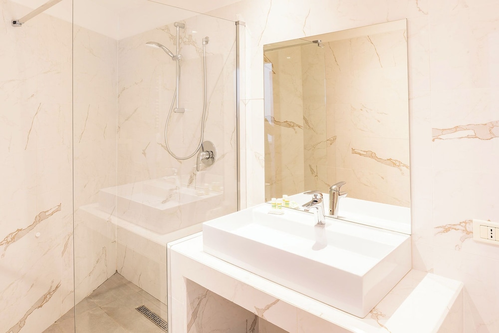 La Limonaia Hotel & Residence 48/50