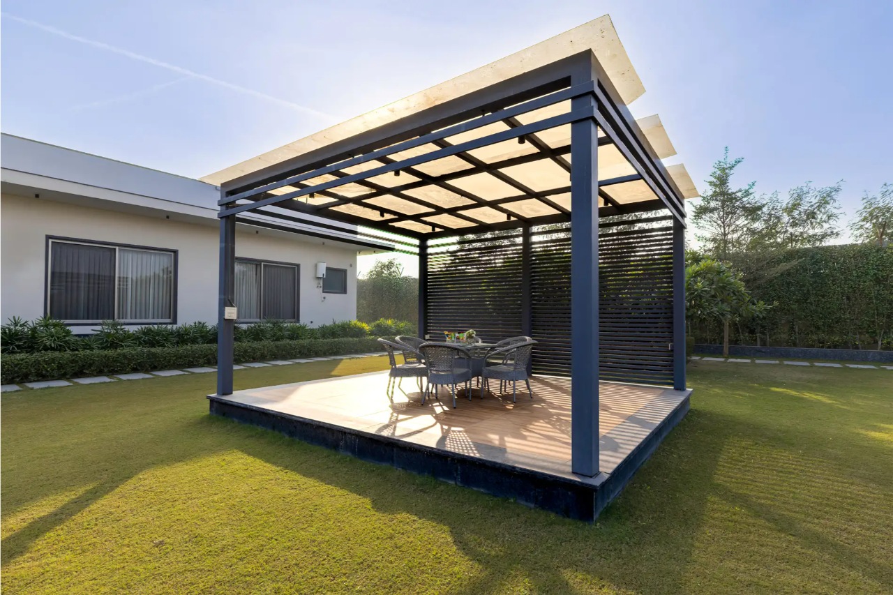 ELIVAAS Levante Farms 5 BHK Villa With Private Pool, Bar, Garden and Gazebo 17/21