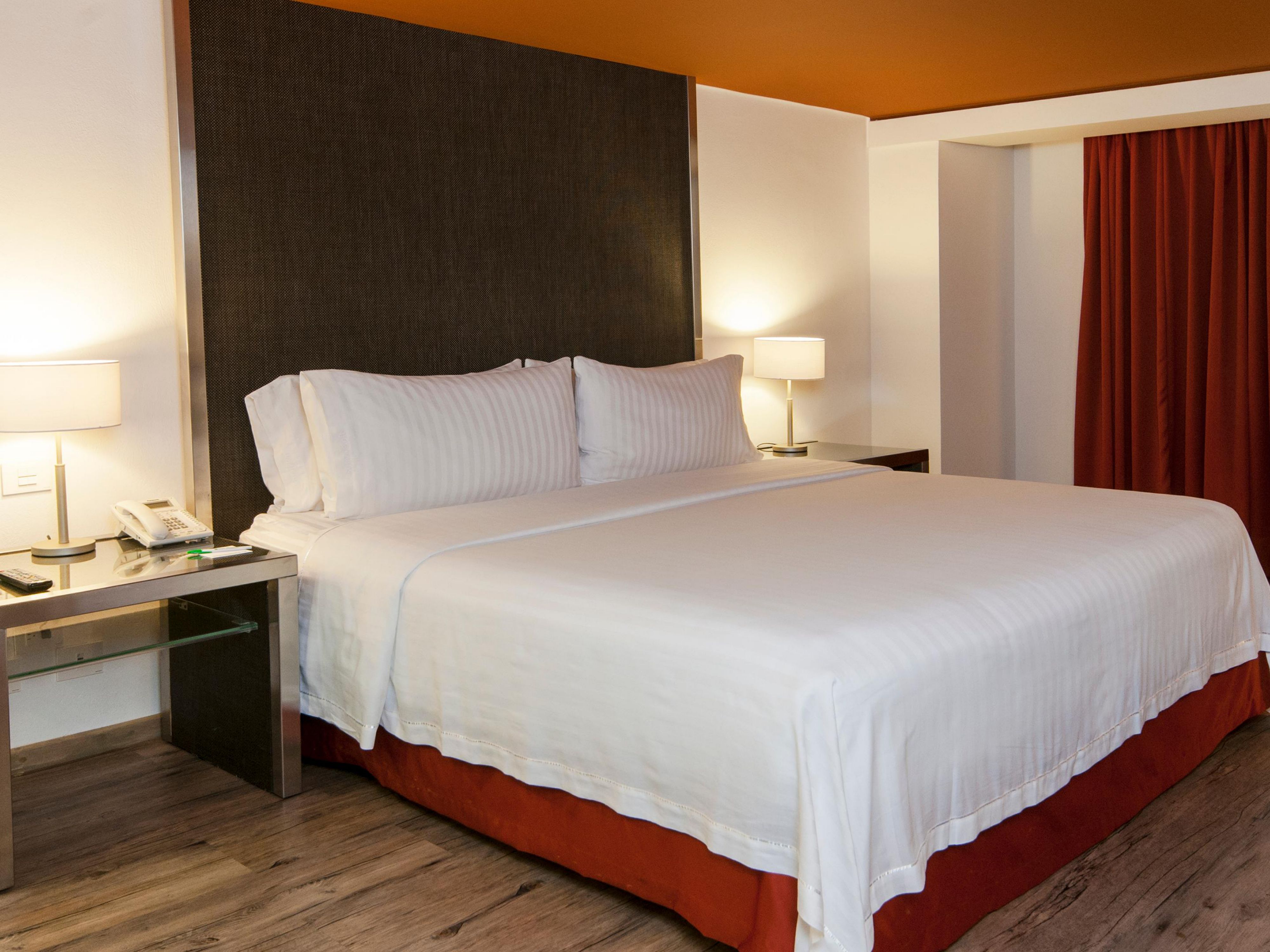 Standard, Single, King Bed