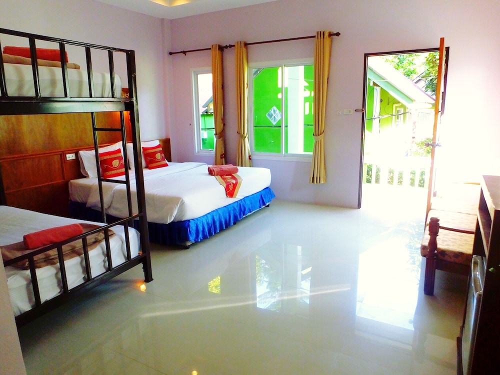BLUE ANDAMAN LANTA RESORT 19/71