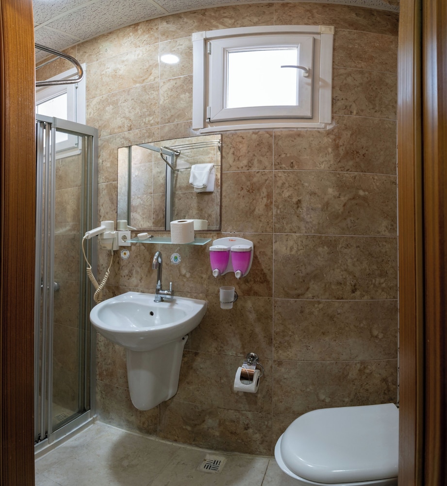 Taksim Maxwell Hotel 59/62