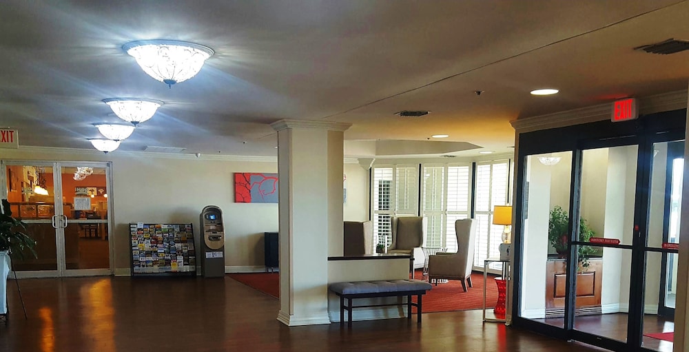 Ramada By Wyndham Metairie New Orleans Airport 26/31