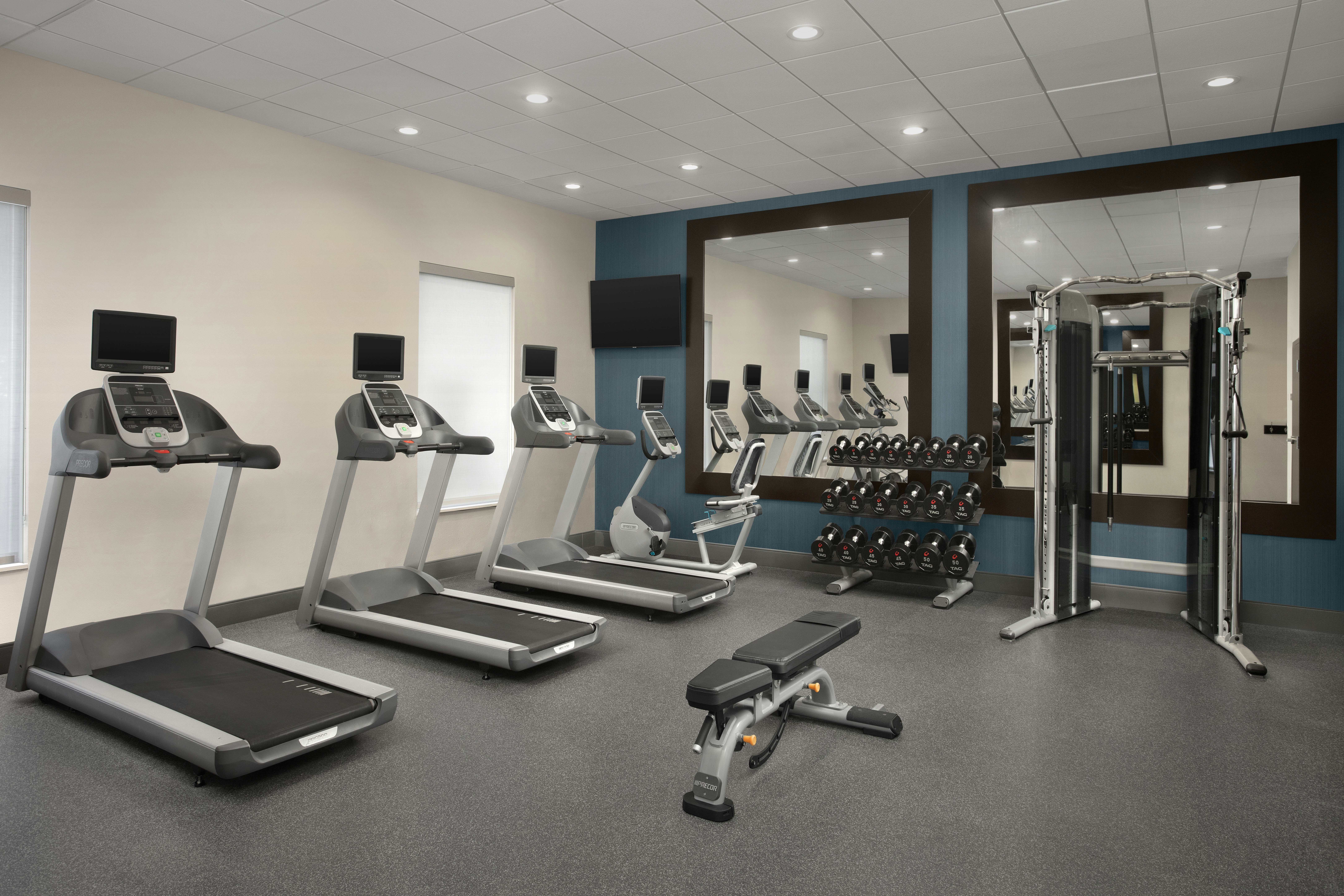 Hampton Inn & Suites Fayetteville 27/46