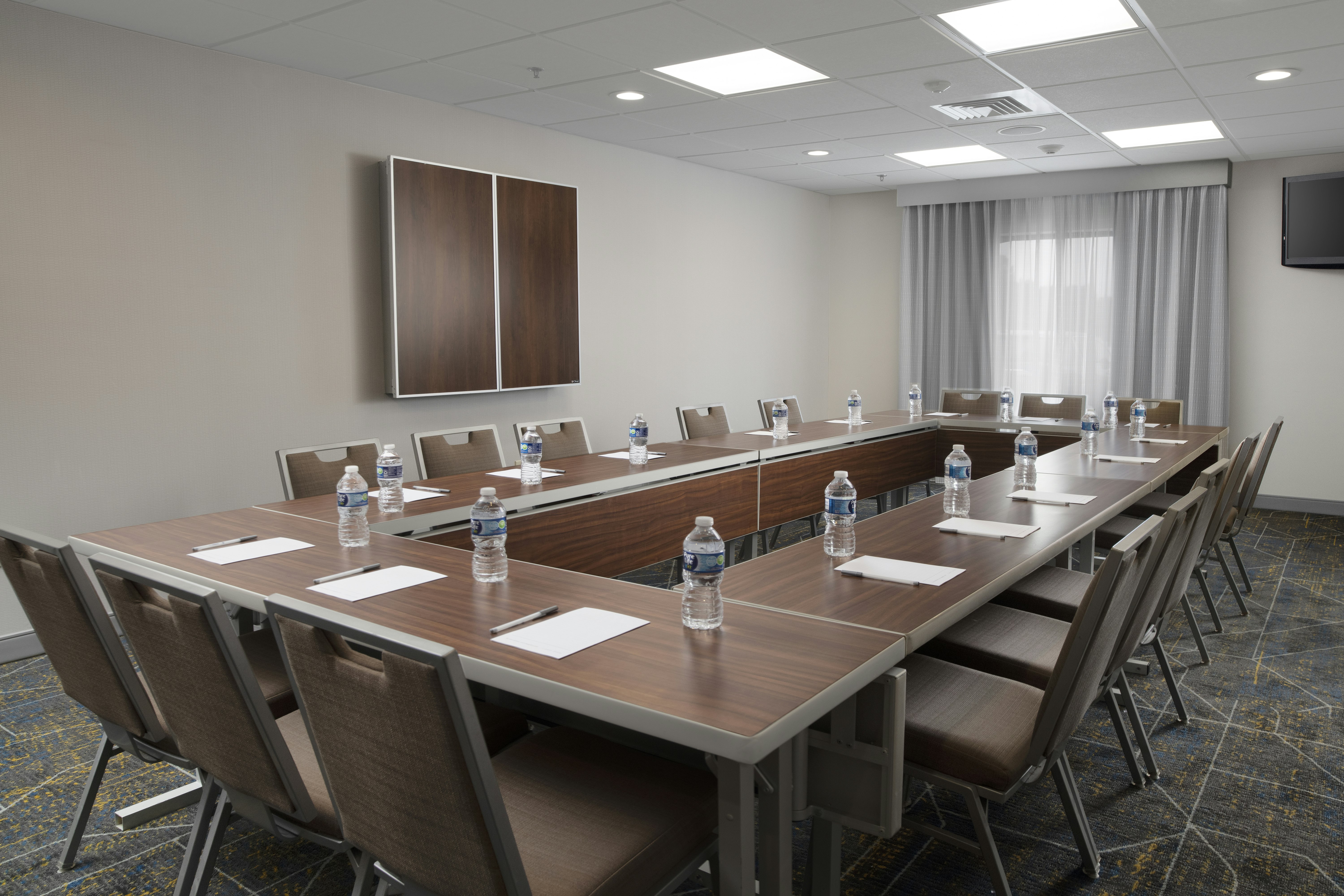 Hampton Inn Magnolia 25/33