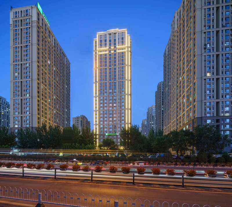 HOLIDAY INN EXPRESS SHENYANG TAWAN 29/32